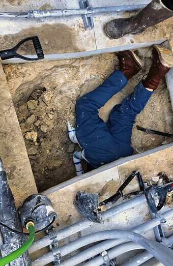 https://plumberpeppermintgrove.com.au/uploads/2025/06/commercial-plumbing-722681.jpg