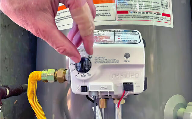 https://plumberpeppermintgrove.com.au/uploads/2025/06/hot-water-576766.jpg
